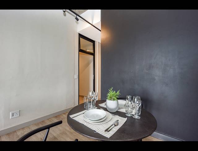 1 BEDROOM APARTMENT FOR SALE IN SANDOWN